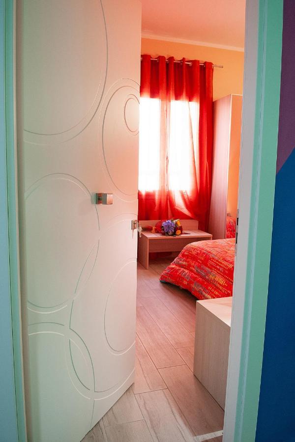 B&B Rainbow Campofelice Di Roccella Exterior foto